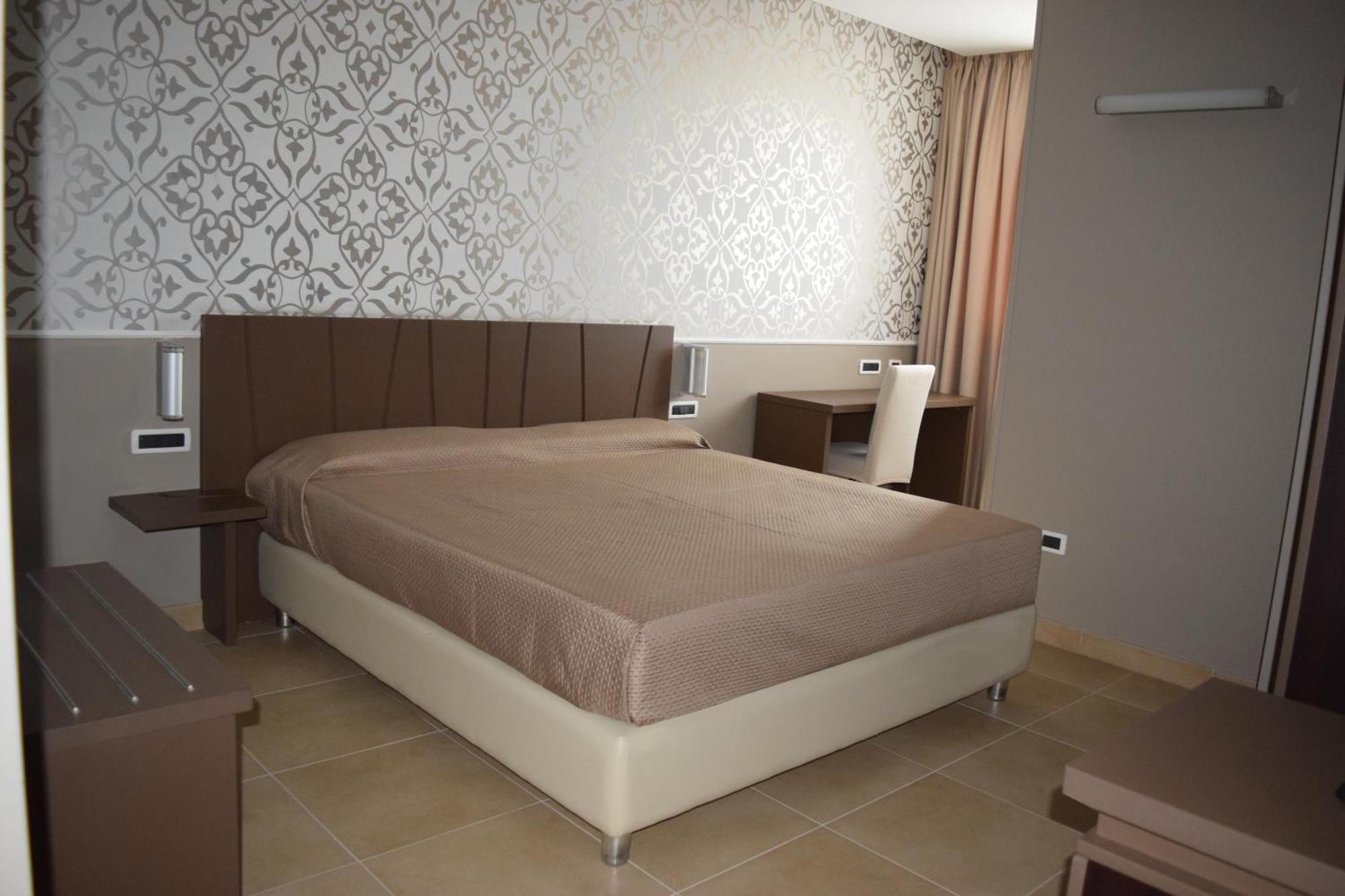 Sunrise Hotel 卡索里亚 外观 照片